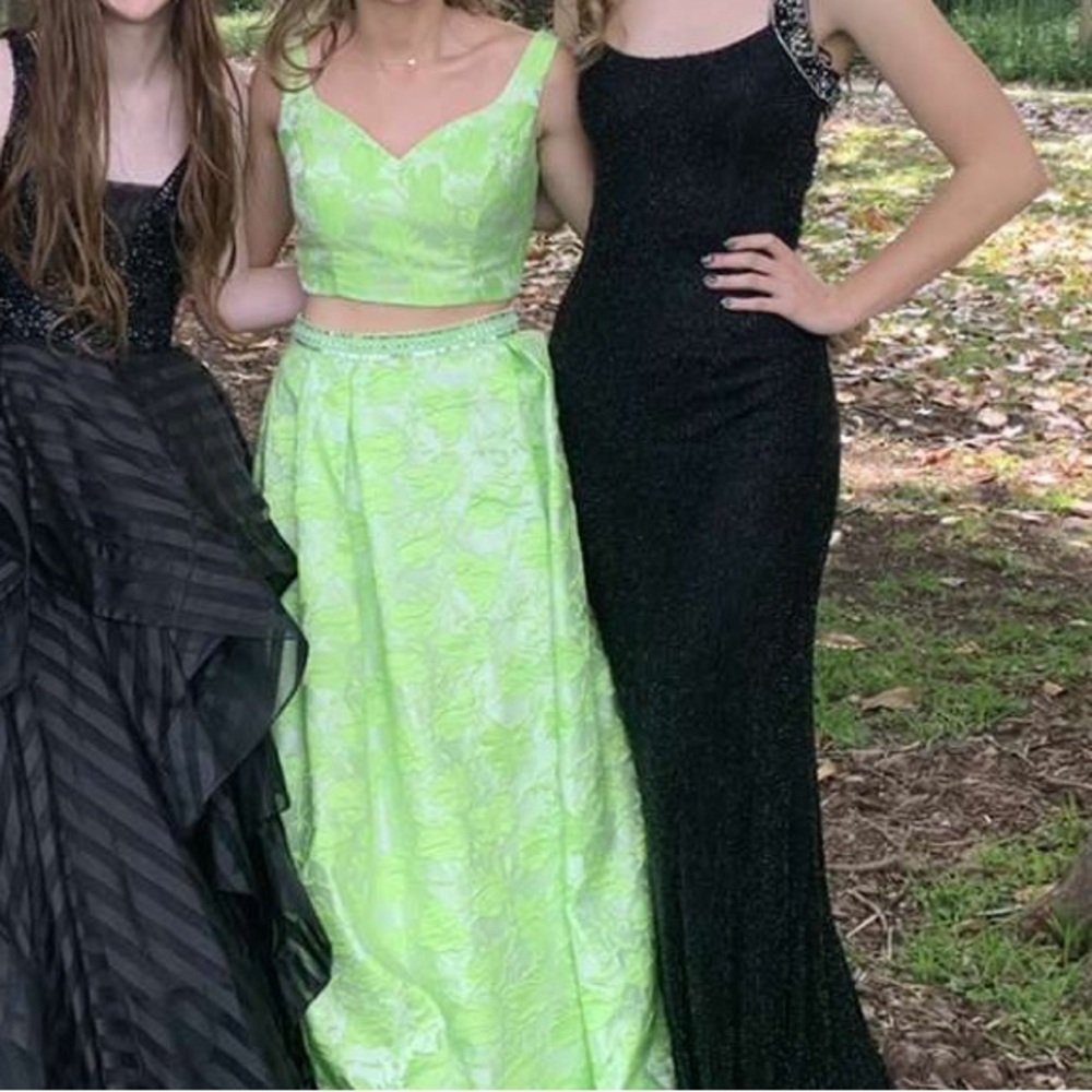 Sherri hill dress